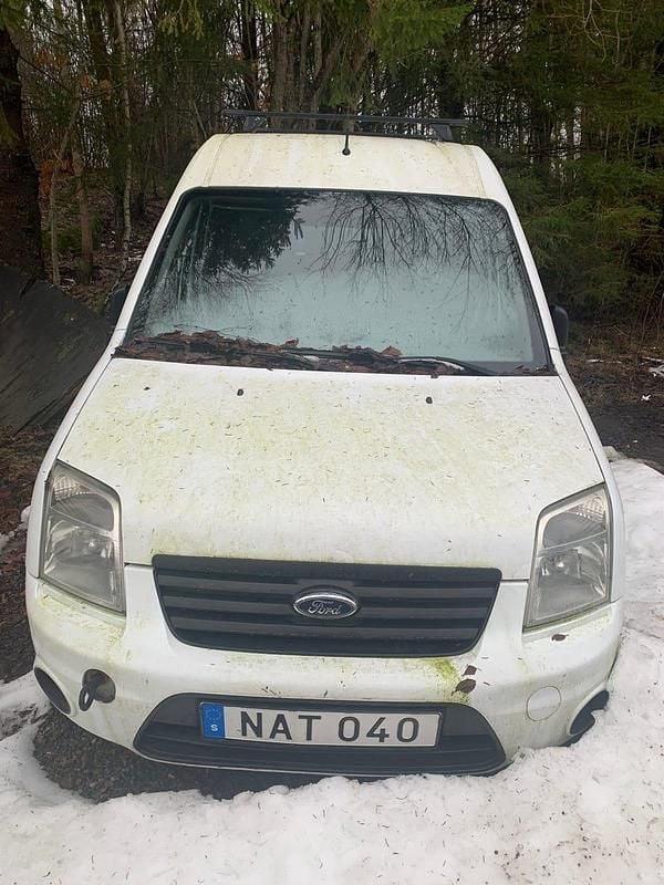 Begagnad Ford Transit Connect 90 HK (66 kW) 2013 Minibuss