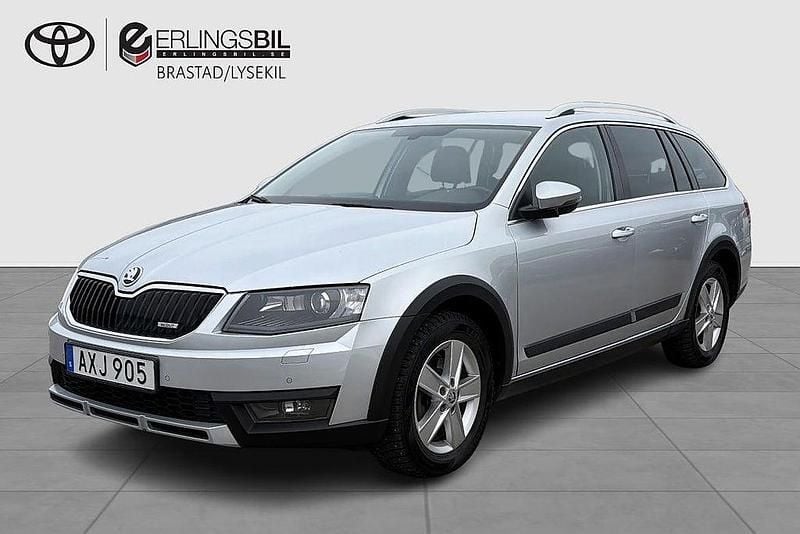 Silver Begagnad 2015 Skoda Octavia Scout Business Line Kombi | 109 000 kr (Marknadspris) - Bild 1/4