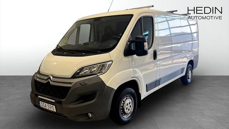 Vit (white) Begagnad 2016 Citroën Jumper Minibuss | 99 900 kr (Bra pris) - Bild 1/4