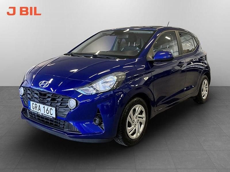 Begagnad Hyundai i10 Essential 67 HK (49 kW) 2023 Blå Halvkombi