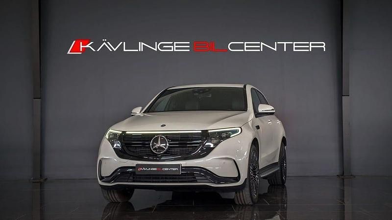 Vit Begagnad 2020 Mercedes EQC400 AMG line SUV | 469 900 kr - Bild 1/4