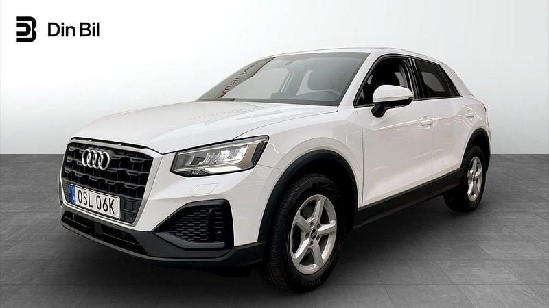 Vit Begagnad 2023 Audi Q2 Proline SUV | 229 000 kr (Marknadspris) - Bild 1/4