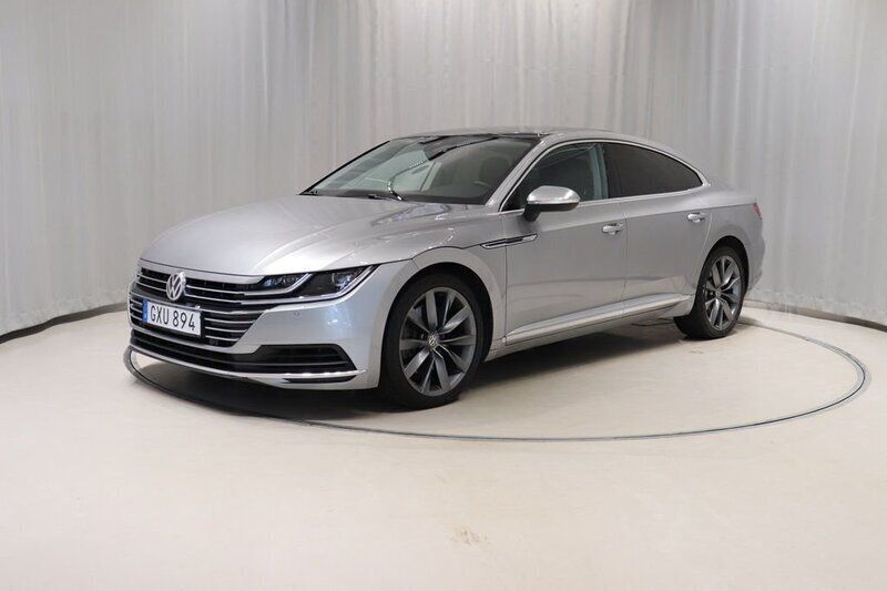 Silver Begagnad 2017 VW Arteon GTS Halvkombi | 249 900 kr (Bra pris) - Bild 1/4