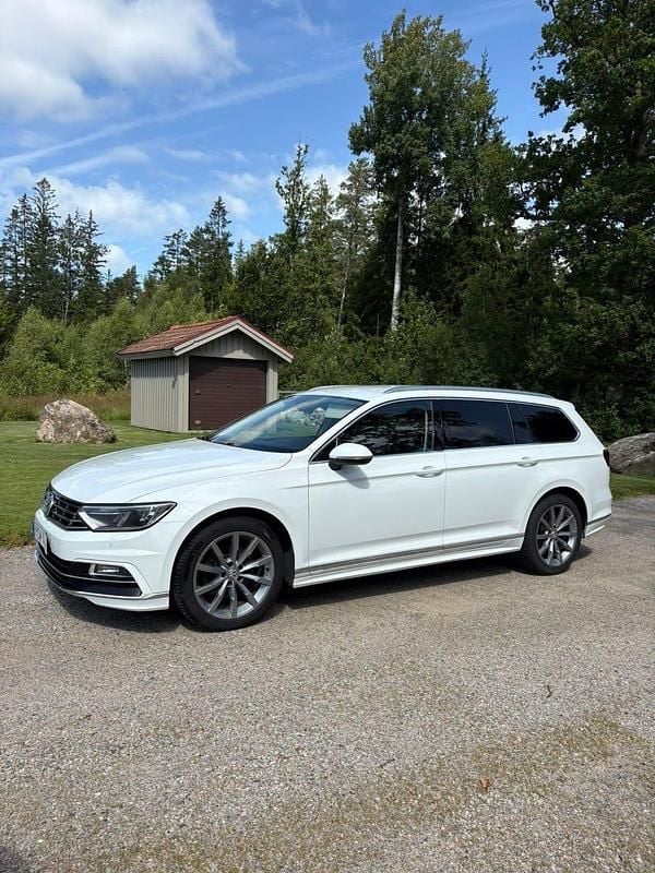 Begagnad 2016 VW Passat Kombi | 139 900 kr (Marknadspris) - Bild 1/3