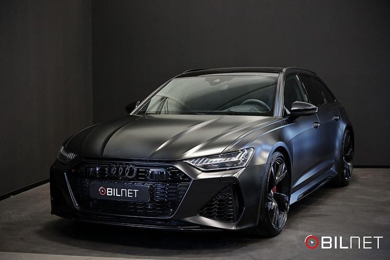 Grön (svart) Begagnad 2020 Audi RS6 Kombi | 1 059 900 kr (Marknadspris) - Bild 1/4