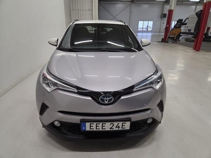 Begagnad Toyota C-HR Active 98 HK (72 kW) 2019 Mörkgrå SUV