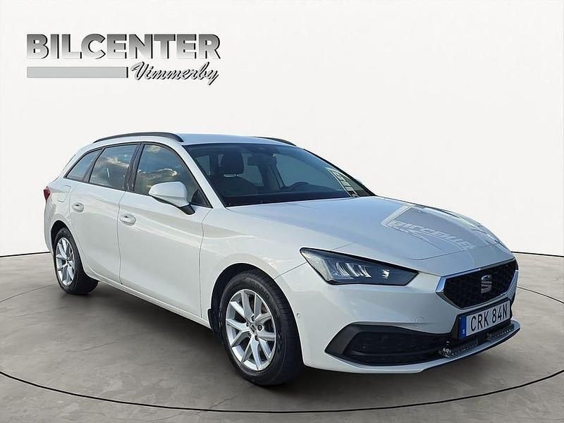 Vit Begagnad 2021 Seat Leon 4Drive Kombi | 185 000 kr (Marknadspris) - Bild 1/4