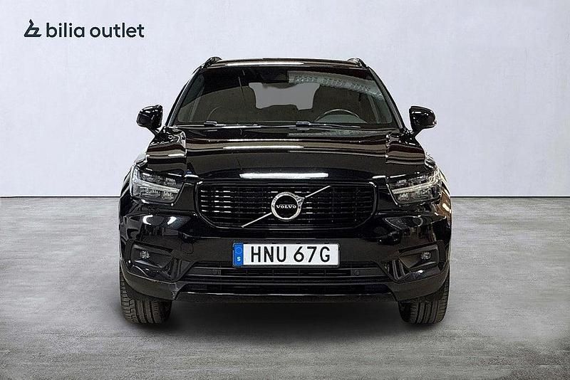 Begagnad Volvo XC40 R-Design 163 HK (119 kW) 2021 Svart SUV