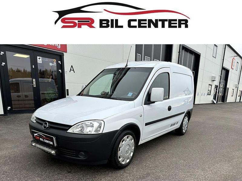 Vit Begagnad 2008 Opel Combo Minibuss | 28 900 kr - Bild 1/4