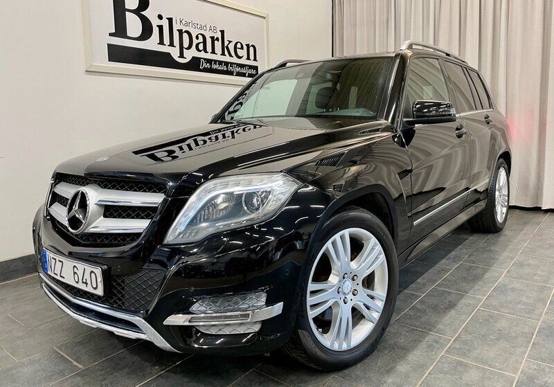 Svart Begagnad 2013 Mercedes GLK220 SUV | 159 900 kr (Marknadspris) - Bild 1/3