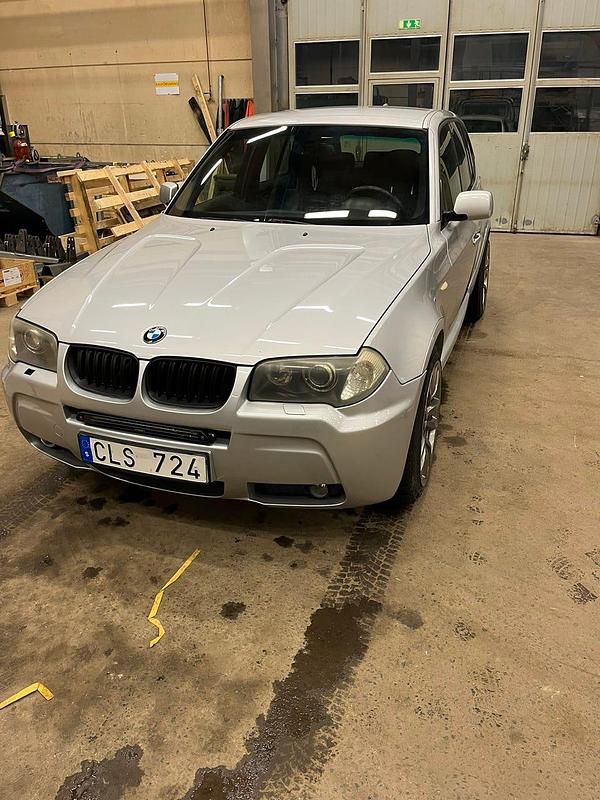 Begagnad 2006 BMW X3 SUV | 62 500 kr (Marknadspris) - Bild 1/4