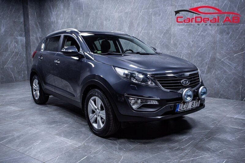 Mörkgrå Begagnad 2010 Kia Sportage Comfort SUV | 54 800 kr (Marknadspris) - Bild 1/2