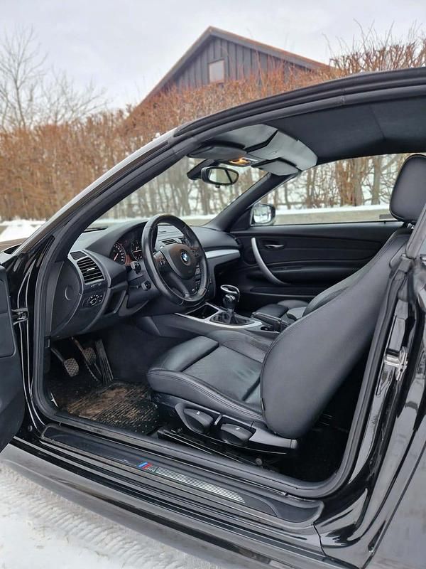 Begagnad BMW 120 M Sport 177 HK (130 kW) 2011 Metallic Halvkombi