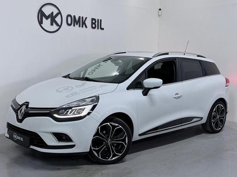 Begagnad Renault Clio IV Intens 90 HK (66 kW) 2018 Vit Kombi