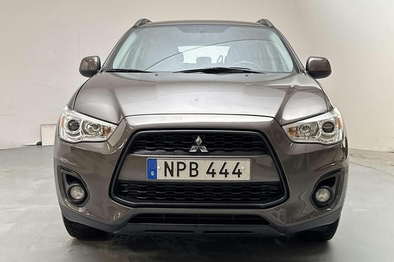 Begagnad Mitsubishi ASX 117 HK (86 kW) 2015 Ljusbrun SUV