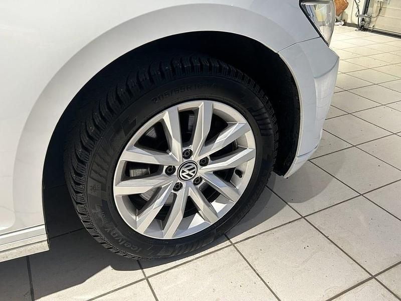 Begagnad VW Passat 151 HK (111 kW) 2018 Vit