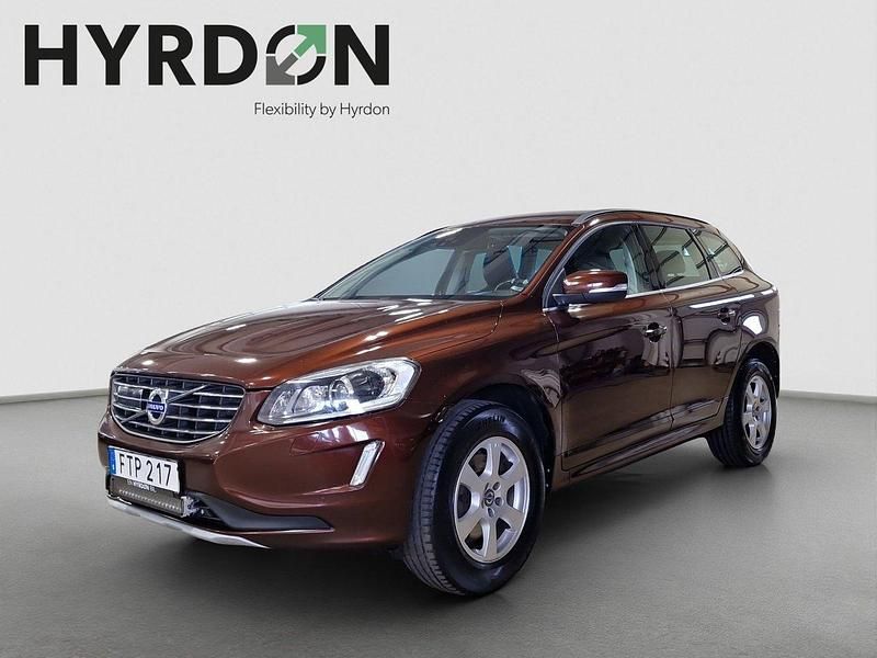 Brun Begagnad 2015 Volvo XC60 Momentum SUV | 169 000 kr (Lite dyr) - Bild 1/4
