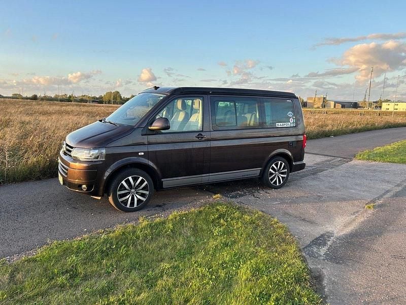 Brun Begagnad 2015 VW California California Van | 449 000 kr - Bild 1/4
