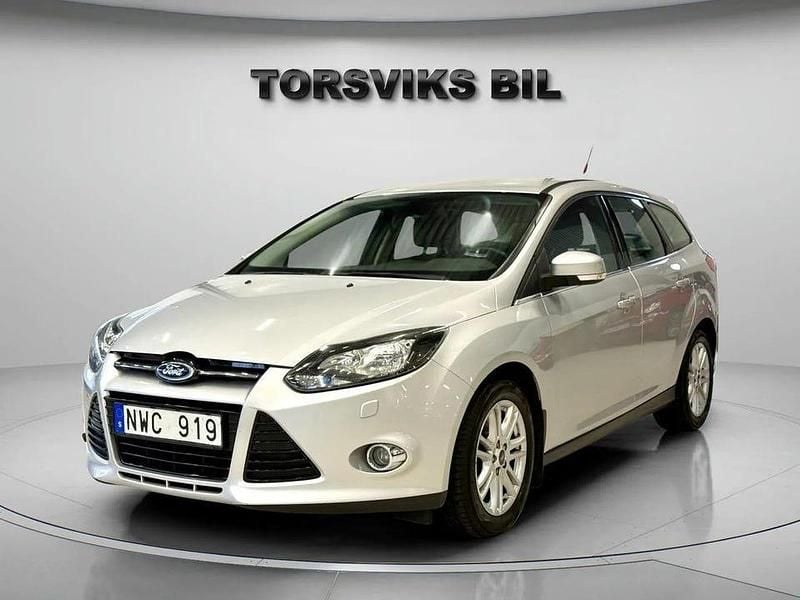 Silvermet Begagnad 2012 Ford Focus Titanium Kombi | 54 900 kr (Marknadspris) - Bild 1/4