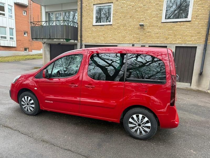 Begagnad Citroën Berlingo 99 HK (72 kW) 2015 Minibuss