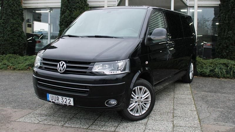 Svart Begagnad 2015 VW Multivan Edition Van | 239 900 kr (Lite dyr) - Bild 1/4