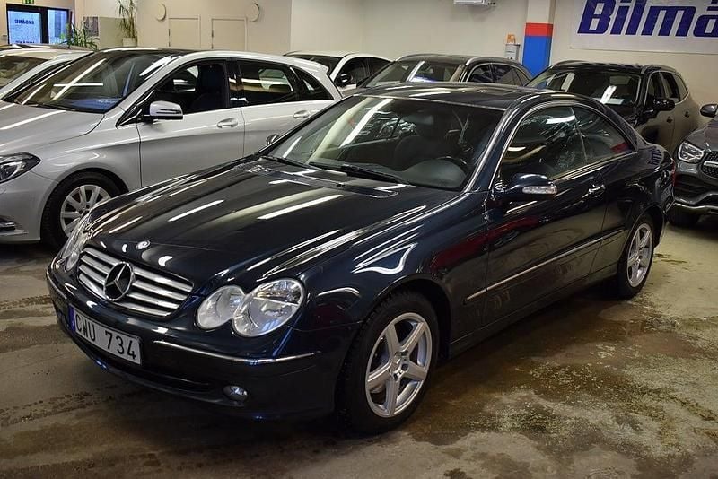 Begagnad Mercedes CLK240 Elegance 170 HK (125 kW) 2002 Blå Sportkupé