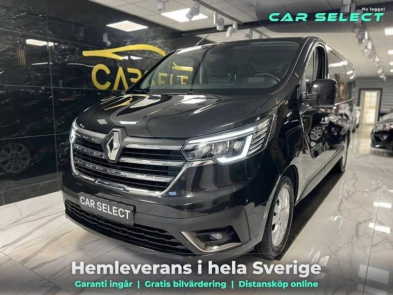 Svart Begagnad 2024 Renault Trafic Van | 479 900 kr - Bild 1/4