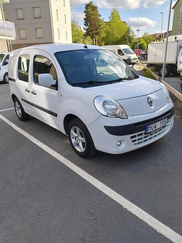 Vit Begagnad 2012 Renault Kangoo | 32 000 kr (Superpris) - Bild 1/3