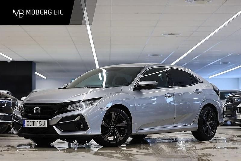 Silver Begagnad 2019 Honda Civic Elegance Halvkombi | 169 900 kr (Marknadspris) - Bild 1/2
