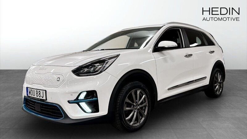 Vit (white) Begagnad 2021 Kia e-Niro Advance SUV | 279 900 kr (Marknadspris) - Bild 1/4