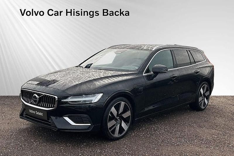 Svart Begagnad 2024 Volvo V60 Plus Kombi | 459 900 kr (Bra pris) - Bild 1/3