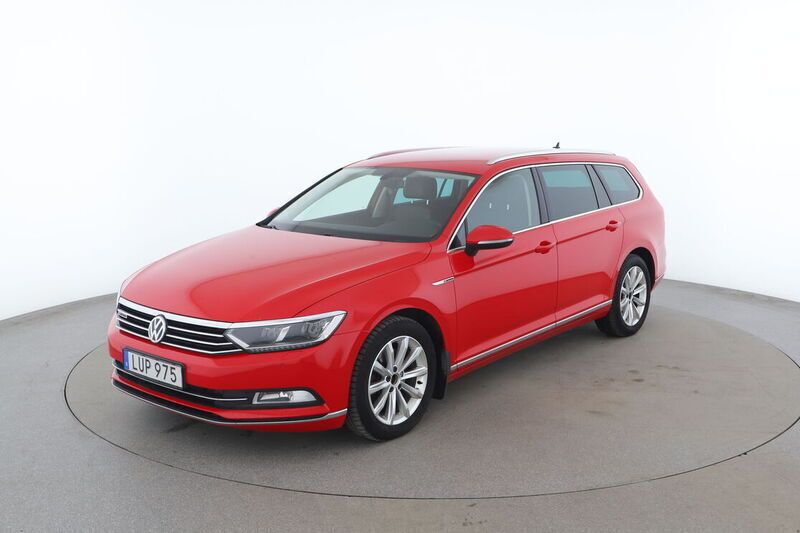 Röd Begagnad 2015 VW Passat GT Kombi | 145 000 kr (Bra pris) - Bild 1/4