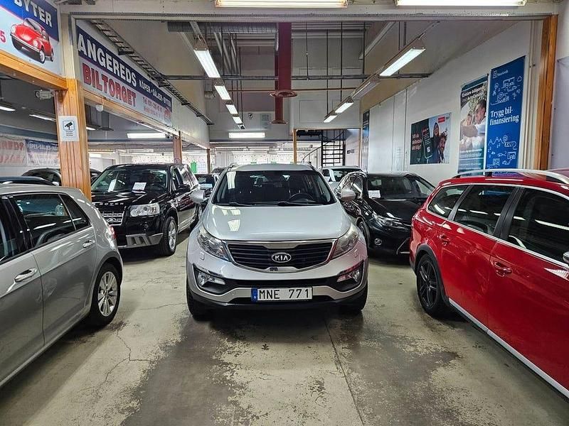 Begagnad Kia Sportage EX 116 HK (85 kW) 2011 Silver SUV
