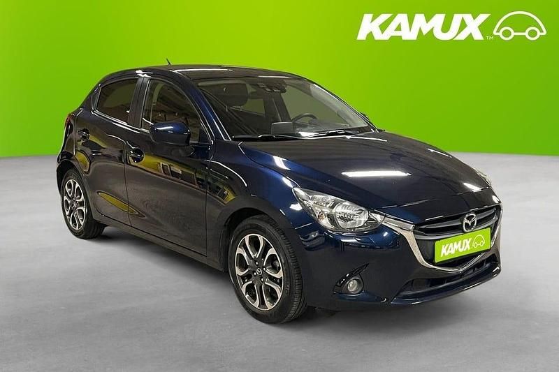Begagnad Mazda 2 90 HK (66 kW) 2016 Blå Halvkombi