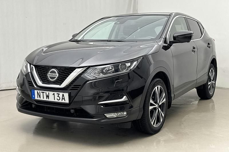 Svart Begagnad 2020 Nissan Qashqai 360º SUV | 202 000 kr (Marknadspris) - Bild 1/4