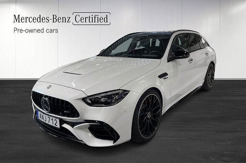 Vit Begagnad 2023 Mercedes C63 S E Performance AMG Kombi | 899 000 kr - Bild 1/4