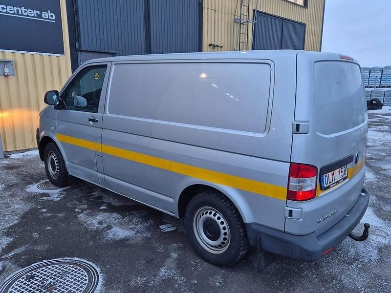 Begagnad VW T5 140 HK (102 kW) 2012 Silver Van