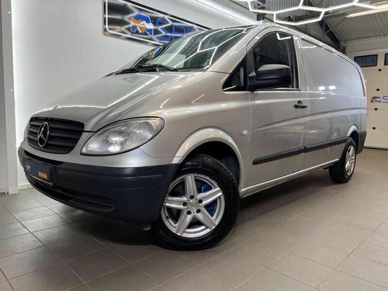 Silver Begagnad 2010 Mercedes Vito Minibuss | 59 900 kr (Marknadspris) - Bild 1/4