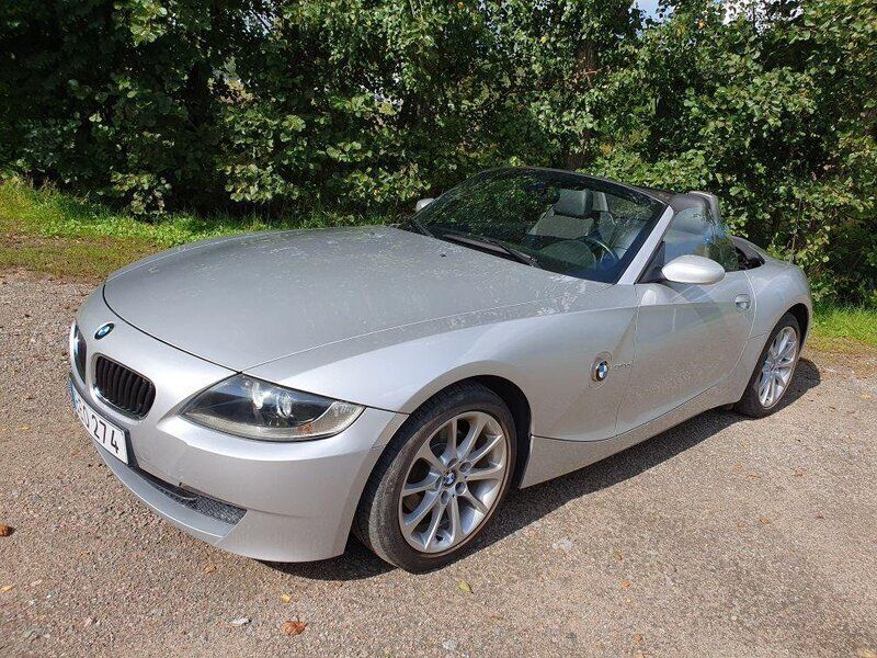Silver Begagnad 2007 BMW Z4 Sport Line Cab | 168 000 kr (Marknadspris) - Bild 1/4