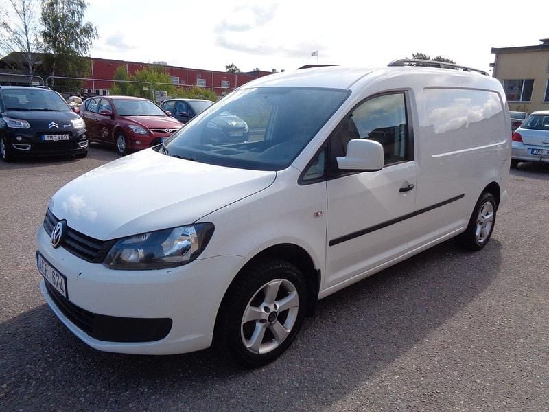 Vit Begagnad 2014 VW Caddy Maxi Minibuss | 64 900 kr (Superpris) - Bild 1/4