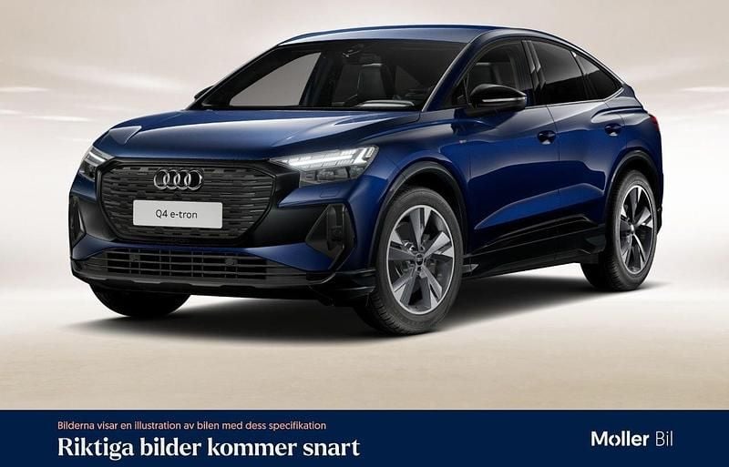 Blå Begagnad 2025 Audi Q4 Sportback e-tron S-Line SUV | 609 000 kr (Marknadspris) - Bild 1/4