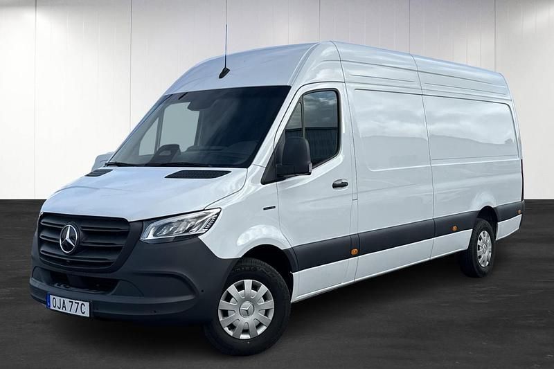 Begagnad Mercedes E-Sprinter 150 kW (204 HK) 2024 Van