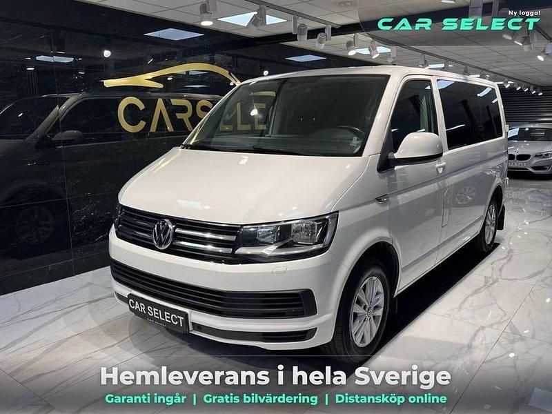 Vit Begagnad 2017 VW Caravelle Minibuss | 179 900 kr (Marknadspris) - Bild 1/4
