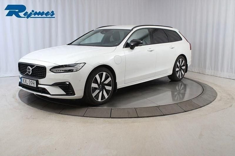 Crystal white metallic Begagnad 2025 Volvo V90 Plus Kombi | 457 900 kr - Bild 1/4