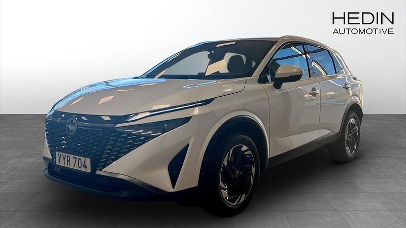 Svart Begagnad 2024 Nissan Qashqai N-Connecta SUV | 309 900 kr (Marknadspris) - Bild 1/4