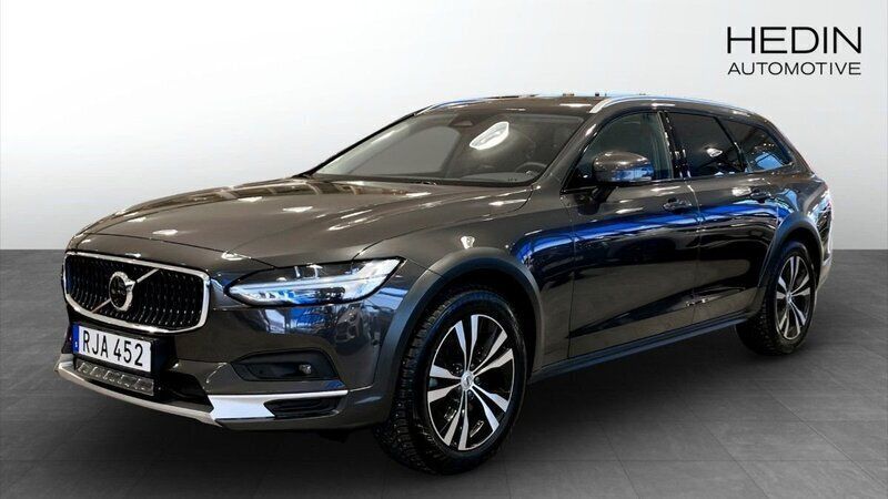 Grå (grey) Begagnad 2023 Volvo V90 CC Kombi | 519 900 kr (Dyr) - Bild 1/4