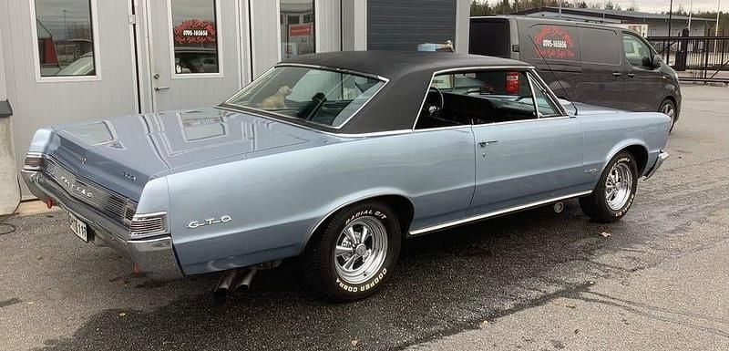 Begagnad Pontiac GTO 370 HK (272 kW) 1965 Blå Sportkupé