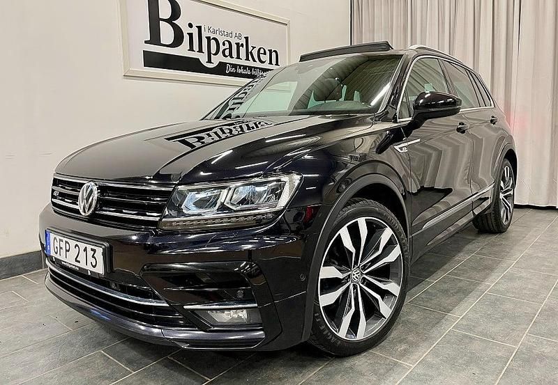 Svart Begagnad 2018 VW Tiguan R-line SUV | 189 900 kr (Dyr) - Bild 1/3