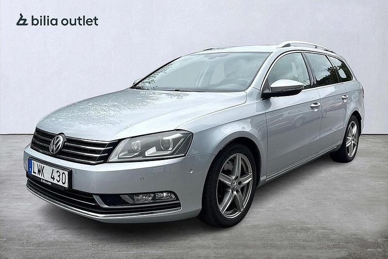 Silver Begagnad 2011 VW Passat GT Kombi | 129 900 kr (Dyr) - Bild 1/4