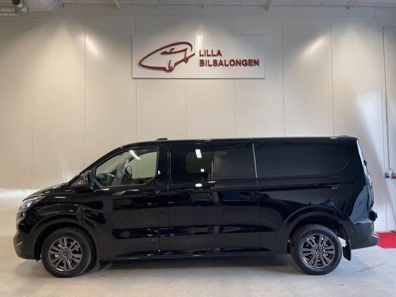Ny 2025 Ford Transit Custom Limited Van | 698 750 kr (Marknadspris) - Bild 1/4